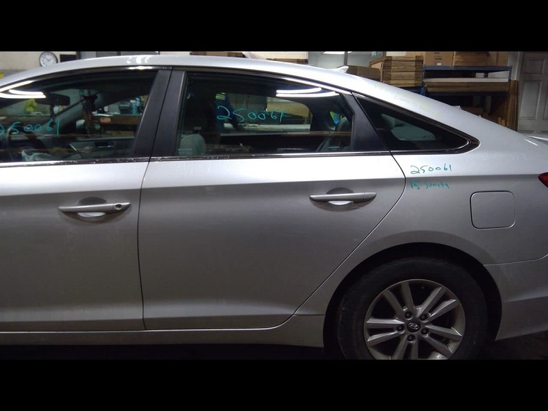 Driver Rear Side Door Electric US Built Fits 15-17 SONATA 1539153