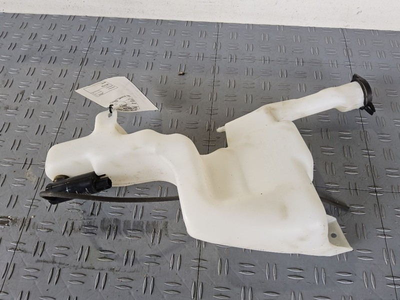 Wash Reservoir Sedan Fits 11-19 FIESTA 3476950