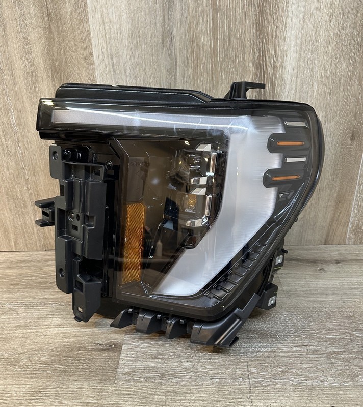 2024-26 GMC SIERRA LH HEADLIGHT ASSY OEM PART # 86516405