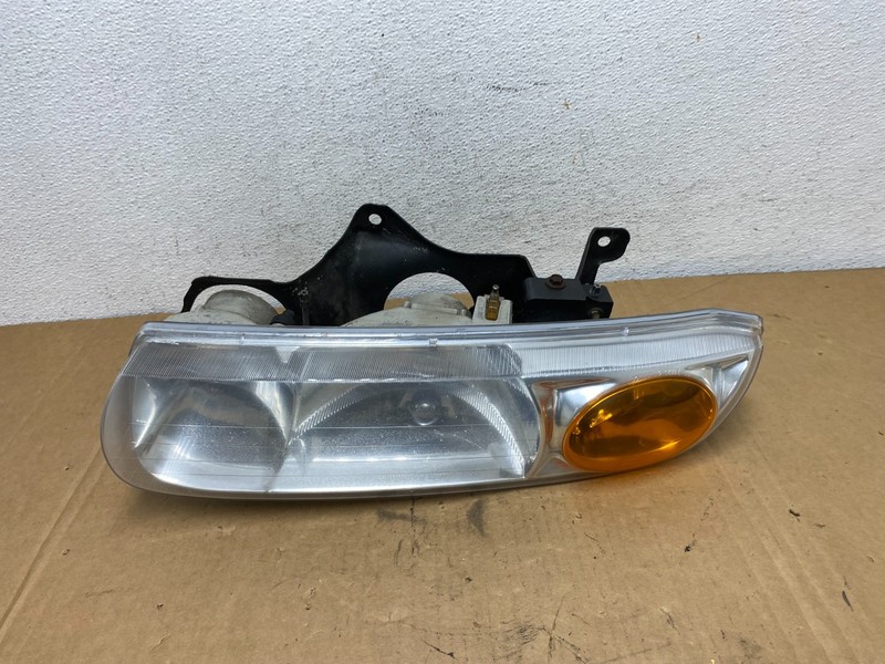 2000 - 2002 Saturn SL SL1 SL2 S Series Left Driver Halogen Headlight AD2751 DW
