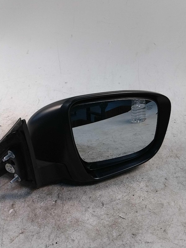 2014 Nissan Rogue Right Door Mirror Assembly Black 621863 Used 192K Miles