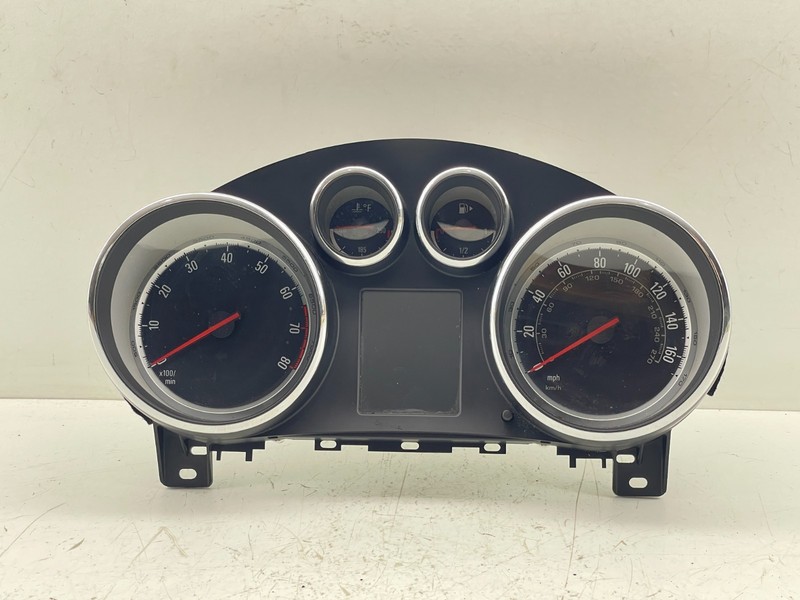 16-19 BUICK CASCADA SPEEDOMETER GAUGE CLUSTER 39013456 OEM 210 K