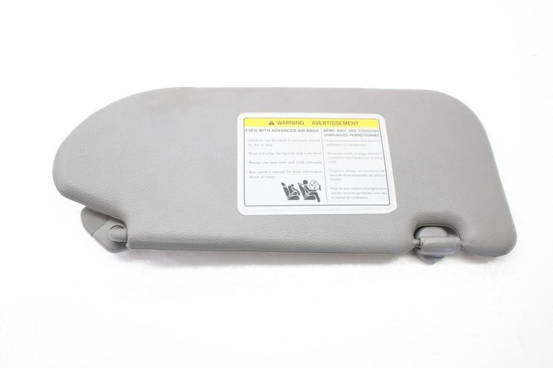 2007-2009 Nissan 350Z Vert VQ35HR Driver Left Side Gray Sun Visor Assembly