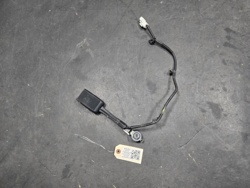 Front Left Seat Belt Buckle 2022 Kia Stinger 88830-J5000-WK 2018 2019 - 2023