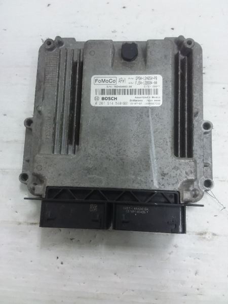 Engine ECM Electronic Control Module 2.0L VIN 9 8th Digit Fits 16 MKZ 1358086