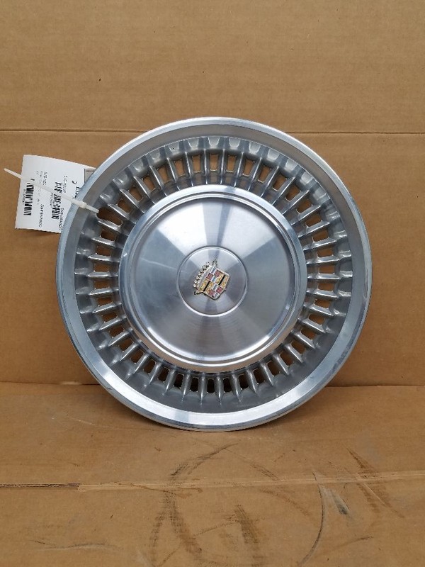 Wheel Cover HubCap Fits 71-72 CADILLAC 256881