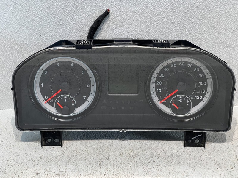 2017 RAM 1500 Cluster Speedometer 104k OEM