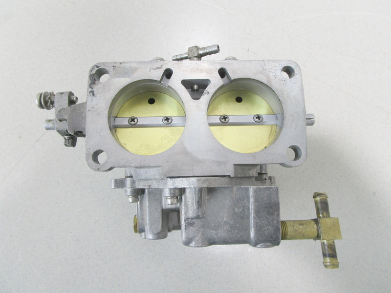 3326-828272T68 Mercury Mariner Outboard WMV 16-2 Center Carburetor 135-200hp
