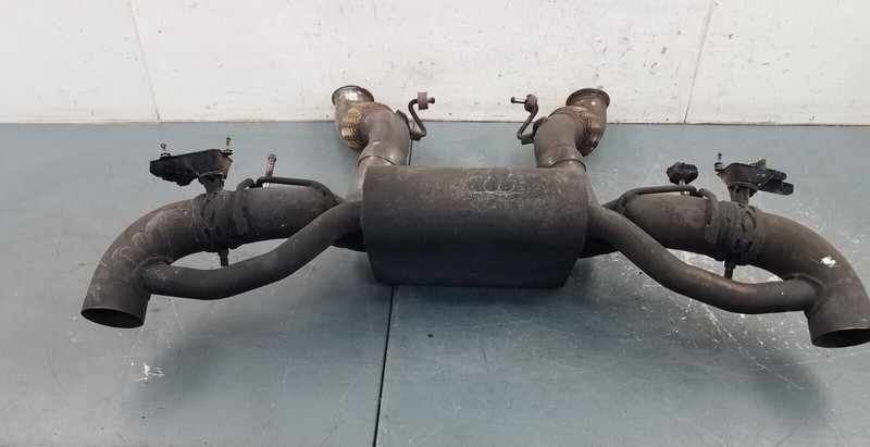 2021 McLaren GT Exhaust Muffler / Tail Pipes #1404 B9
