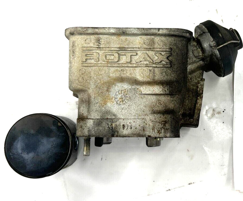 Ski-doo Formula Mach I 670 Oem Cylinder With Sleeve & Piston 420923199