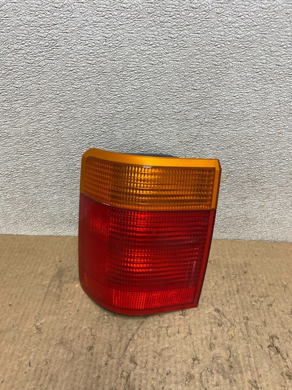 1995 to 1999 Range Rover P38 Left Driver LH Side Tail Light Oem W7715 DG