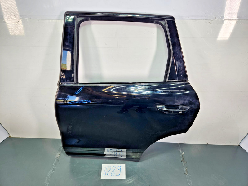 ✅ 2011-2018 OEM Porsche Cayenne 958 Rear Left Driver Side Door Shell Panel *