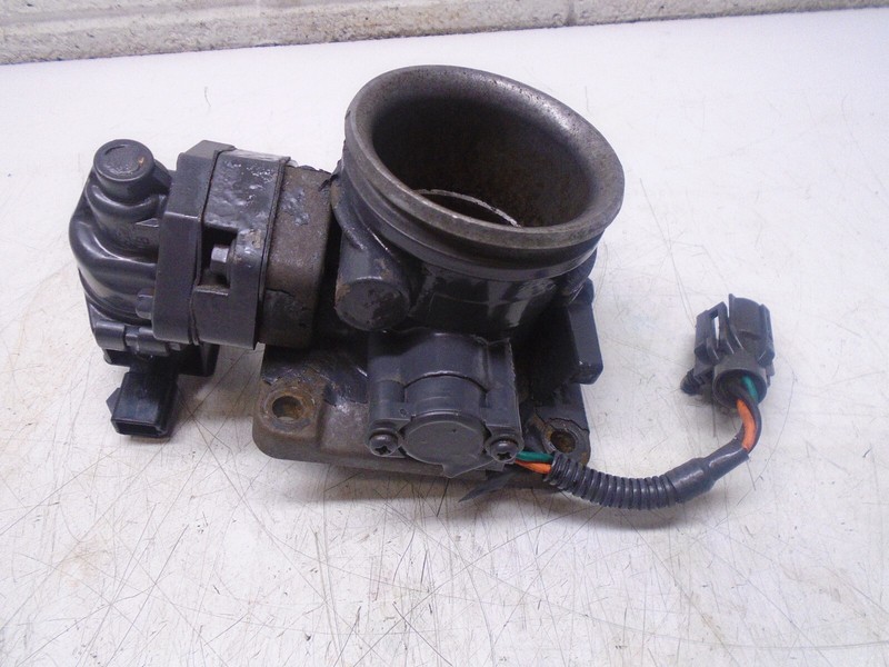 N4 0988178 3854277 OMC Cobra EFIUpper Throttle Body 5.0 5.8 L