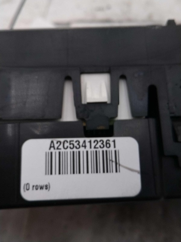 2011 Volkswagen Routan Speedometer Gauge OEM 7B0920951G Grey 185k Miles