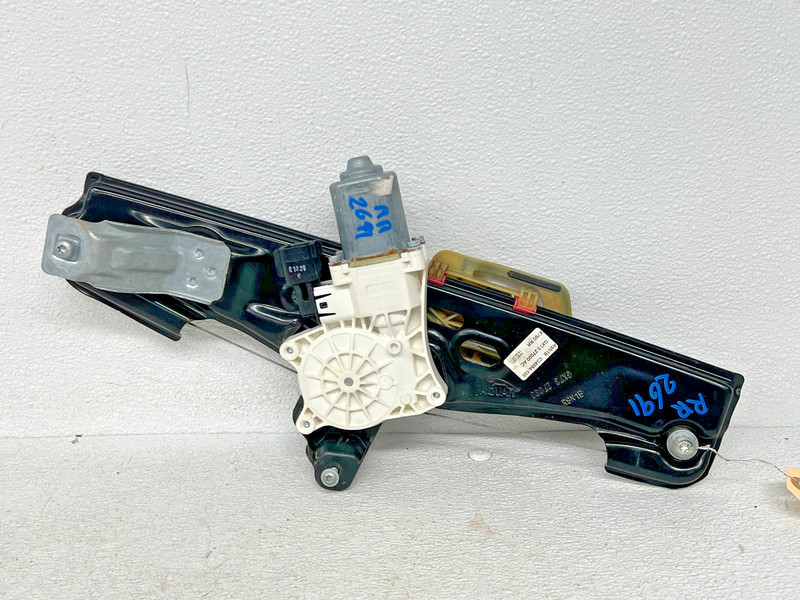 ⭐2017-2020 JAGUAR XE REAR RIGHT PASS DOOR WINDOW REGULATOR W/MOTOR OEM LOT2691