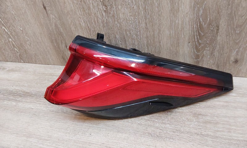 2024 TOYOTA HIGHLANDERLH TAIL LIGHT ASSY OEM