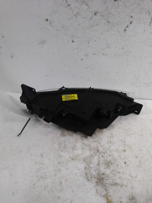 2017 Dodge Charger Left Fog Light Assembly OEM Black 68228884AA 119k Miles