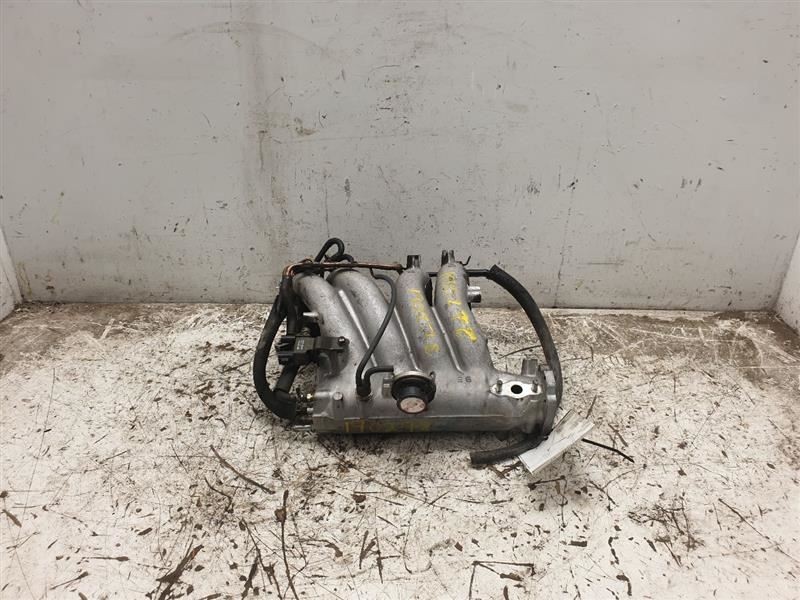 92-96 TOYOTA CAMRY LE 2.2L 4CYL 5SFE UPPER INTAKE MANIFOLD ASSEMBLY