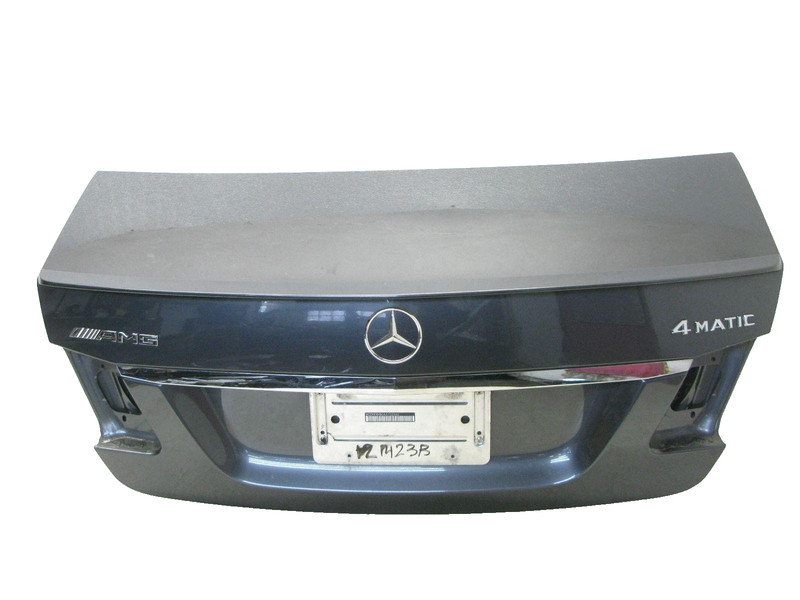 Gray 755💚 10-16 Mercedes W212 E400 E550 E350 Sedan Trunk Lid Black OEM