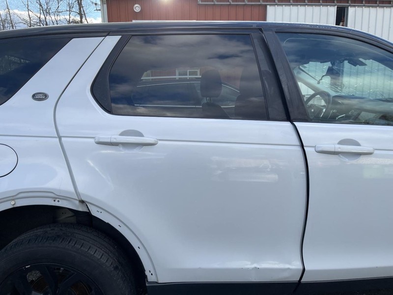 2015-2021 Rover Discovery Sport Right Passenger Rear Door Bare Shell Only White