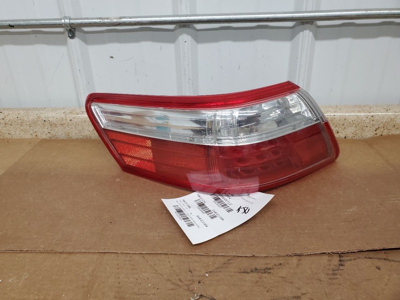 Driver Tail Light Quarter Panel Mounted Hybrid Fits 07-09 CAMRY 294931