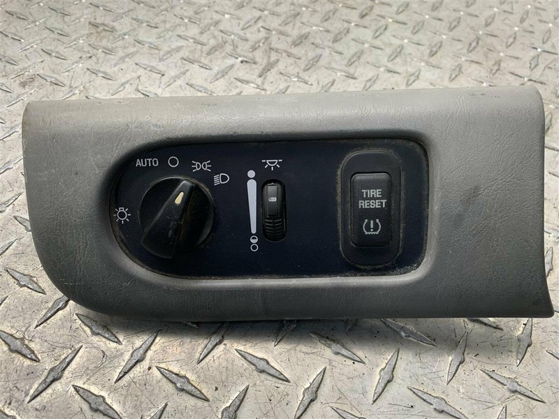 2002 FORD WINDSTAR HEAD LAMP SWITCH OEM 659.FD1302