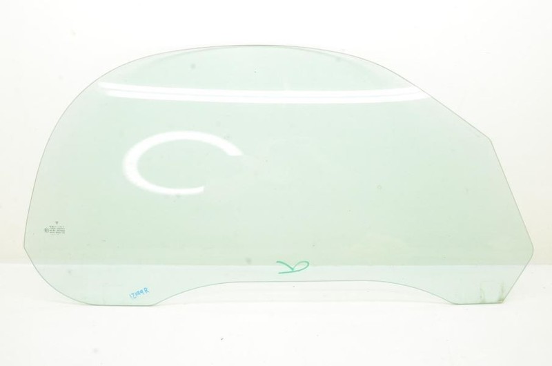 1997-2004 Porsche Boxster 986 2.7L Passenger Right Front Door Window Glass