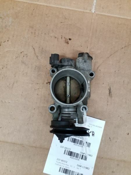 Throttle Body Throttle Valve Assembly Fits 02-05 CAVALIER 242838