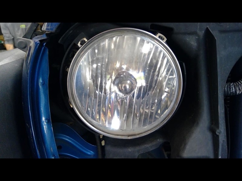 Passenger Headlight VIN W 6th Digit Jk Body Halogen Fits 07-18 WRANGLER 1667061