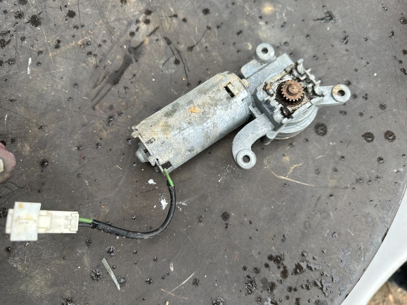 95-99 ECLIPSE TALON 2G DSM SUNROOF SUN ROOF MOTOR