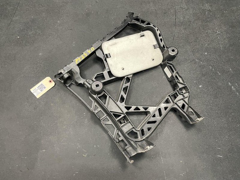 Rear Bumper Right Side Bracket 2018 Mercedes GLS 550 1668854200 2017 2019