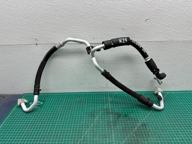 13-16 FIAT 500e AC A/C CONDITION SUCTION HOSE PIPE LINE OEM