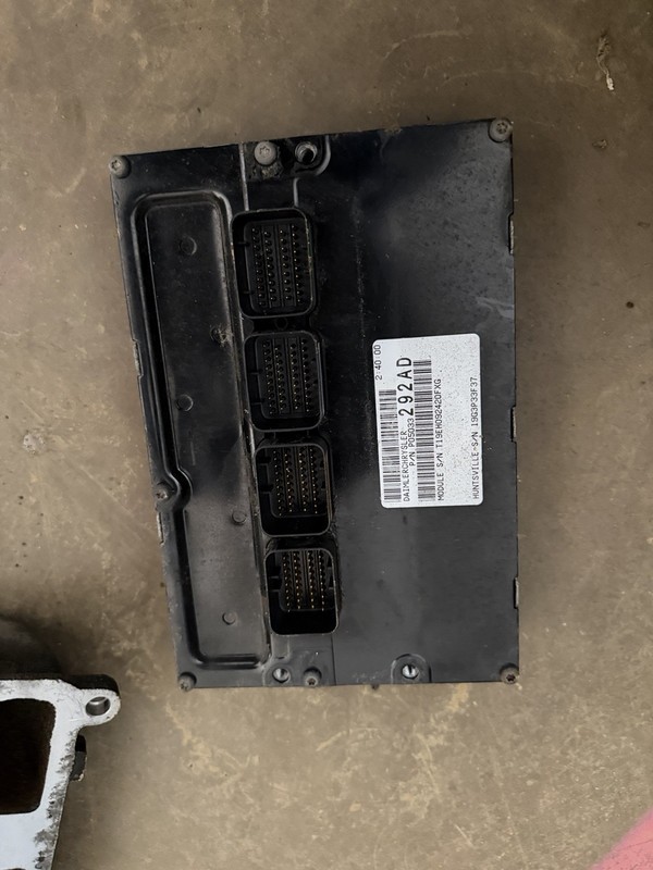 04-05 Chrysler PT Cruiser 2.4 A/T Turbo Engine Computer ECU ECM PCM P05033292AD