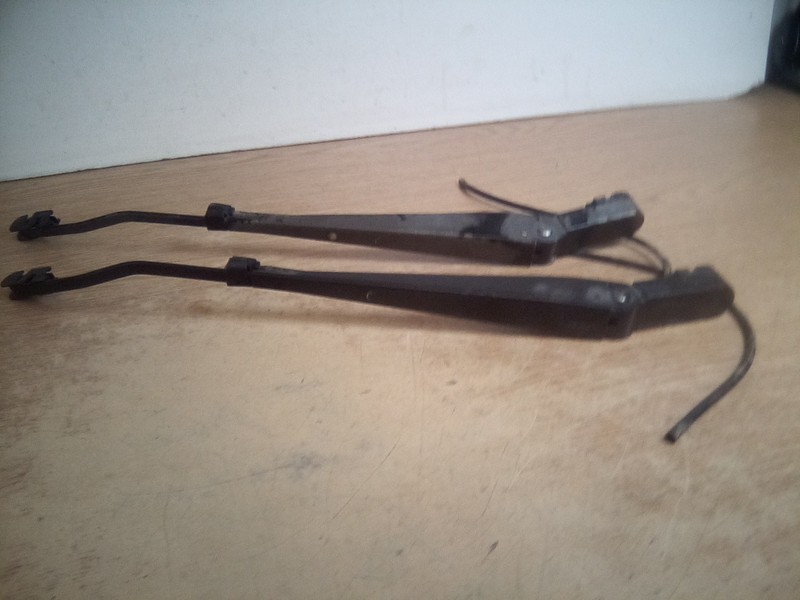 Lot Of 2 2017Western Star Wiper Arms