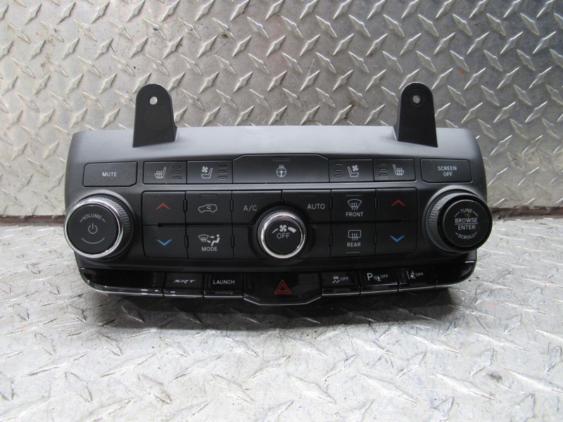 2022 DODGE DURANGO A/C HEATER CLIMATE TEMPERATURE CONTROL P68465677AD Rev .A