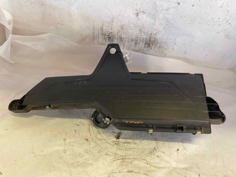 Air Cleaner BMW 320 SERIES 12 13 14 15 16 17 18