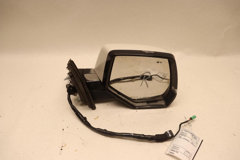 2015-2020 CADILLAC ESCALADE RIGHT PASSENGER DOOR POWER MIRROR W/ SURROUND OEM