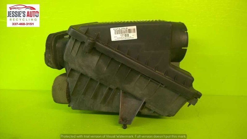 03 04 05 06 GMC YUKON XL 5.3L AT AIR CLEANER OEM 2109-62