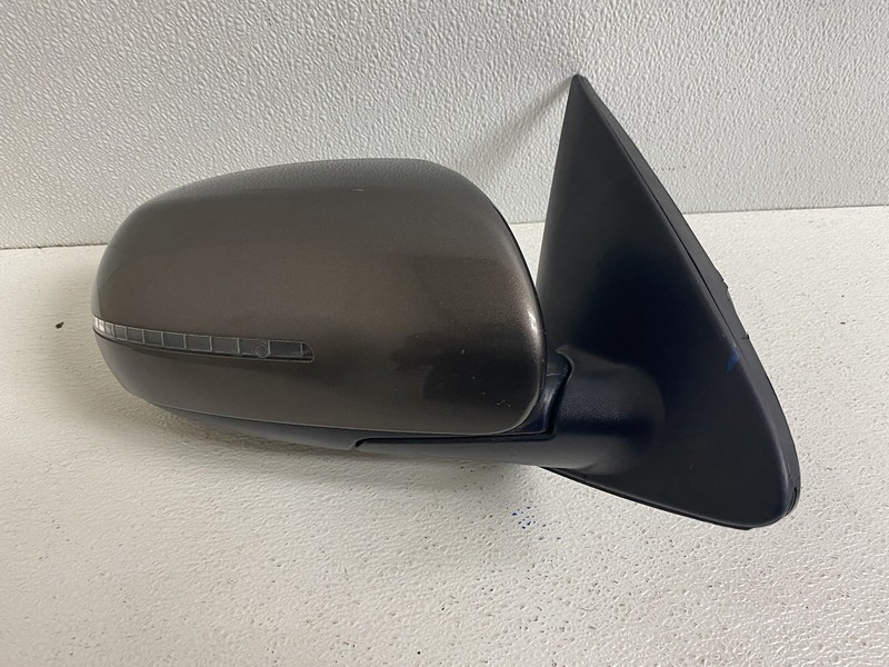 2011-2013 Kia Forte Turn Signal Right Passenger Side View Door Mirror 8 Pin Oem