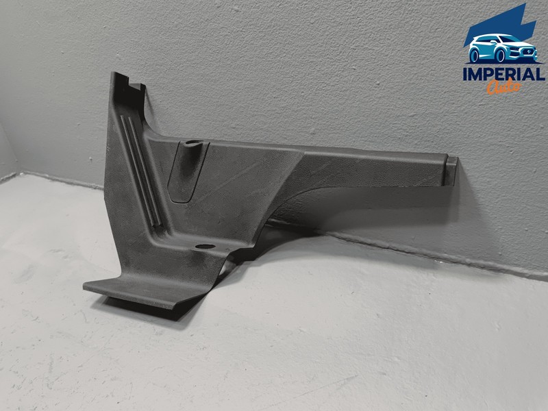 18-24 Freightliner Cascadia Front Left Lower Kick Panel A18-68717-002 OEM