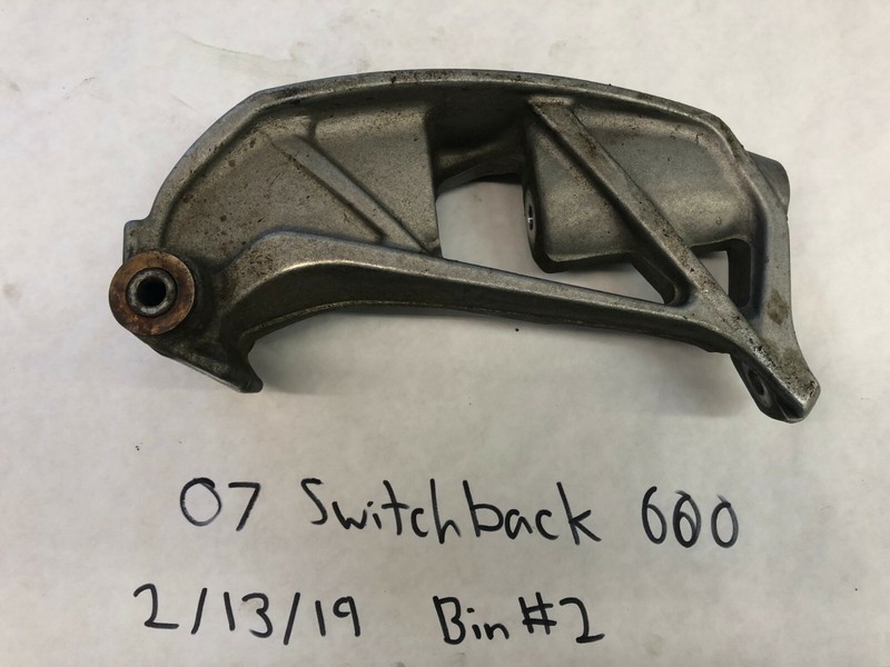 Polaris Switchback IQ RMK Fusion 600 700 900 Left hand Spindle 1822795