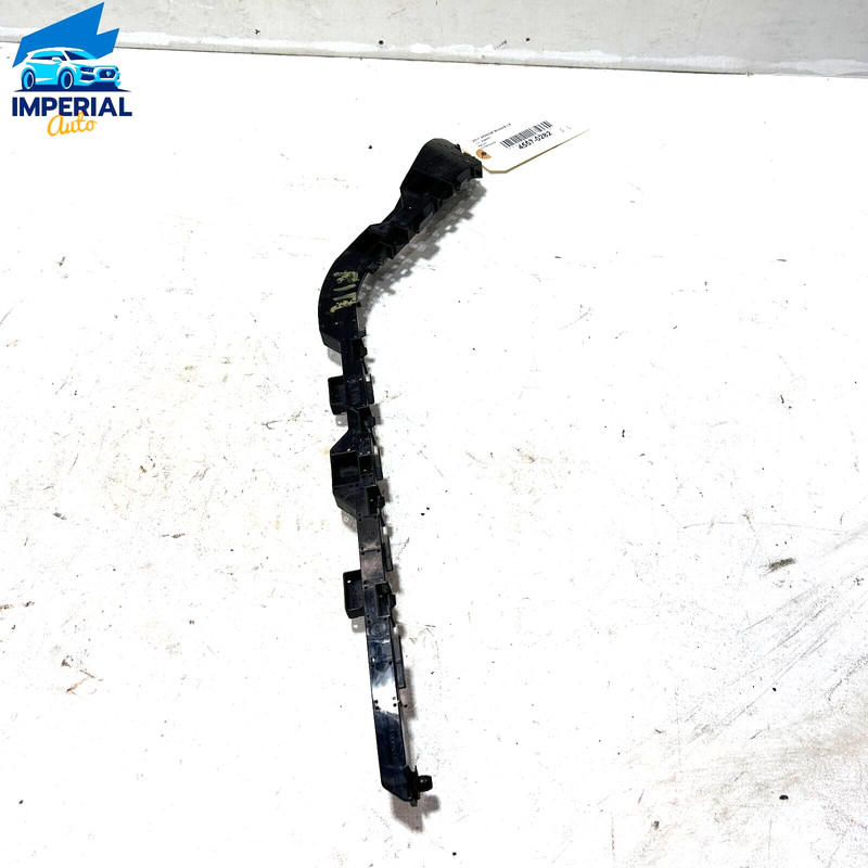 2018-2020 HONDA ACCORD REAR BUMPER RIGHT PASSENGER SPACER SUPPORT BRACKET OEM