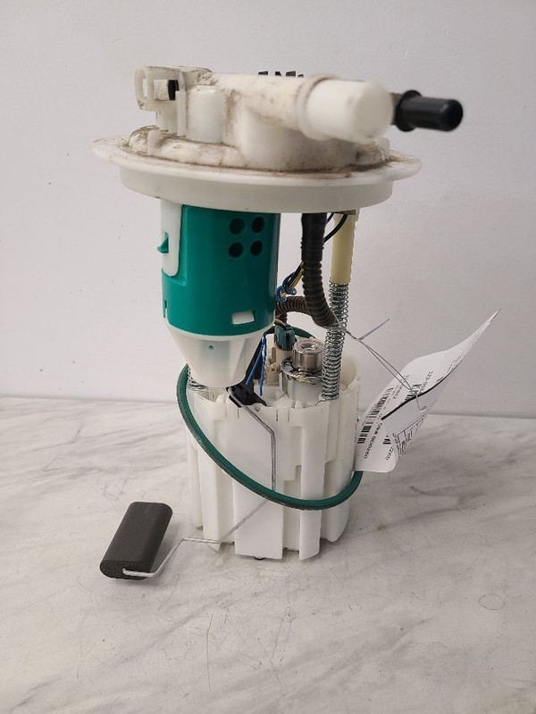 Fuel Pump VIN W 6th Digit Jk Body Pump Assembly Fits 10-18 WRANGLER 576150