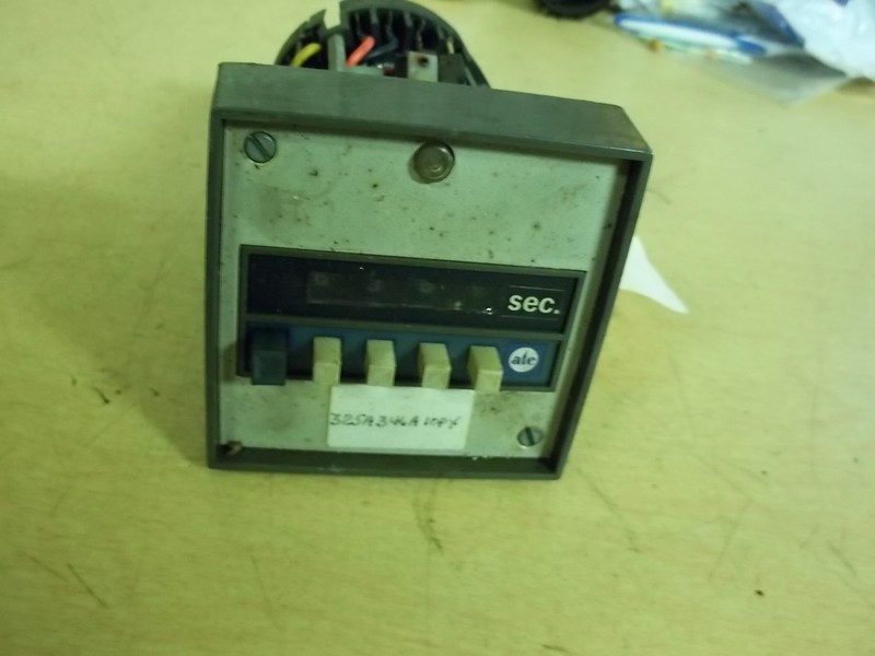 Timer 1719267 325A346A10Pt 20V *FREE SHIPPING*