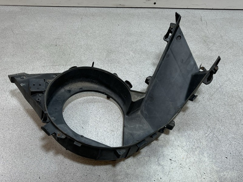02-06 Dodge Mercedes Sprinter T1N Blowing Air Cabin Motor Duct Ram