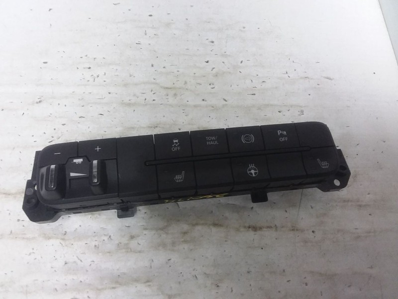 Trailer Brake Heated Seat Steering Wheel Switch 2015 Ram 2500 68247644AA