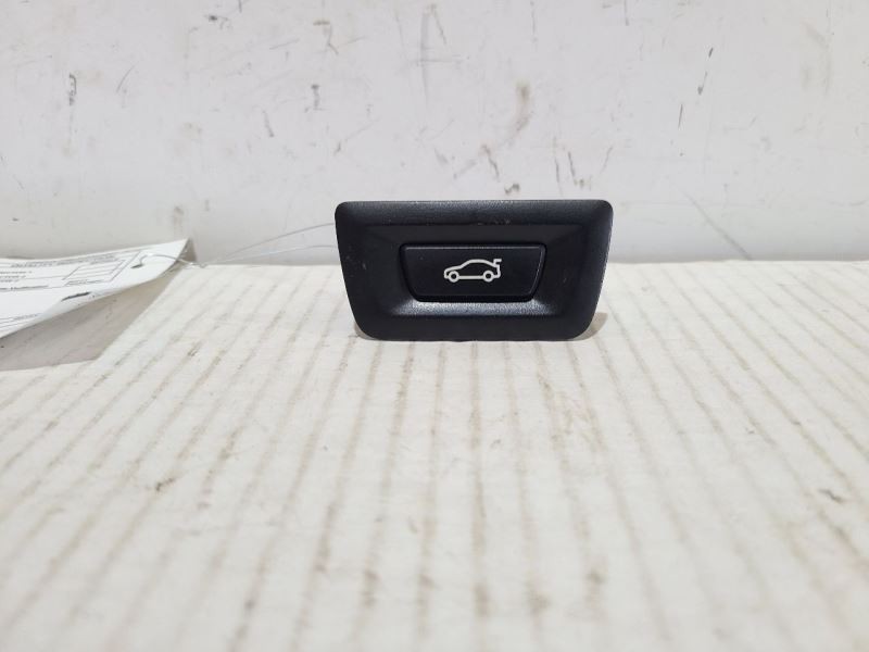 Trunk Button Switch Fits 2016 X4 568968