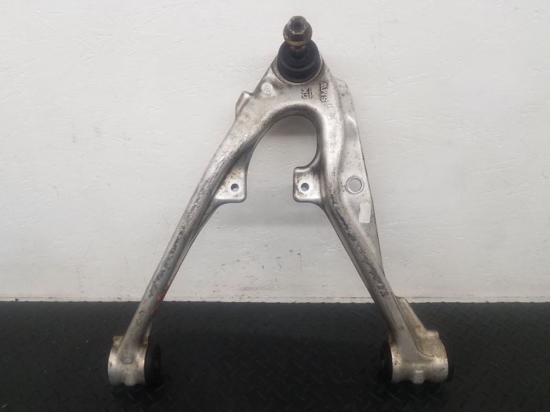 07-14 GMC Yukon Front Left Driver Lower Control Arm Cast Aluminum OEM 25997509