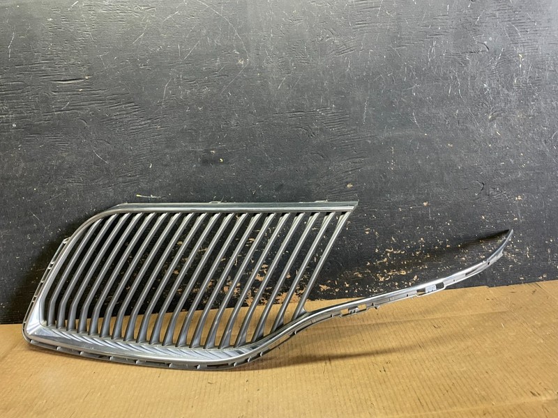 2013 to 2016 Lincoln MKT Left Driver LH Side Front Grill Grille OEM ab2853 DG