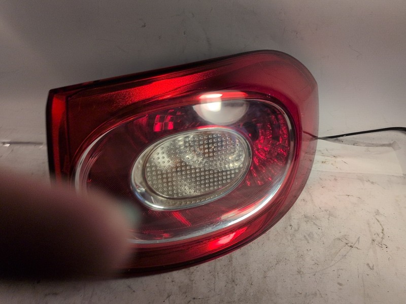 2009-2011 Volkswagen Tiguan Right Rear Passenger Side Outer Tail Light OEM